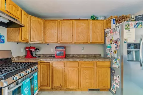 21 Crescent Pl, Wareham, MA 02571 photo 6