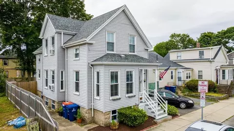 226 Mill St, New Bedford, MA 02740
