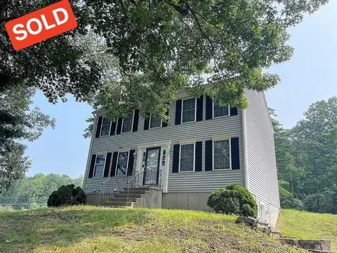 16 Mt Henry Rd, Shirley, MA 01464