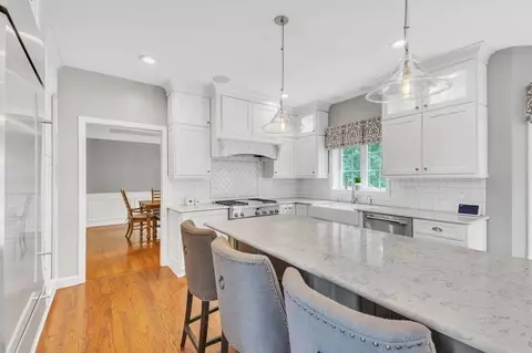 380 Mohawk Rd, Raynham, MA 02767 photo 11