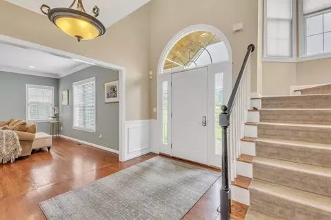 380 Mohawk Rd, Raynham, MA 02767 photo 7
