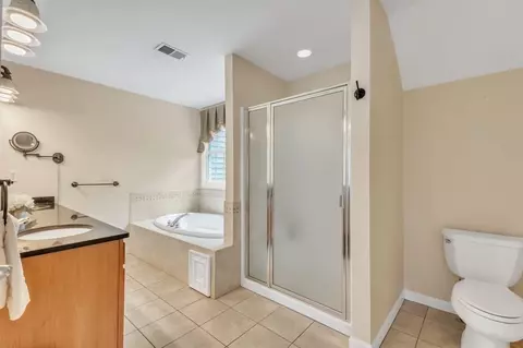 380 Mohawk Rd, Raynham, MA 02767 photo 24