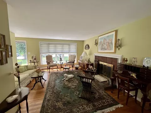 28 Oneida Ave, Worcester, MA 01606 photo 14