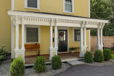 20 Maple St, Amesbury, MA 01913 photo 8