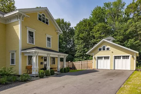 20 Maple St, Amesbury, MA 01913 photo 7