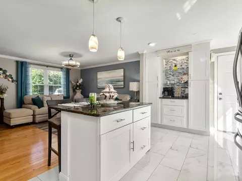 10 Nutmeg Dr, Worcester, MA 01603 photo 4