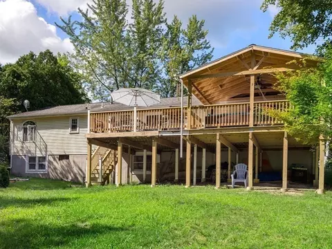 10 Nutmeg Dr, Worcester, MA 01603 photo 32