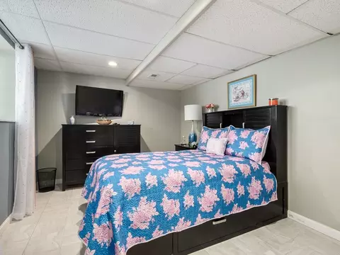 10 Nutmeg Dr, Worcester, MA 01603 photo 21