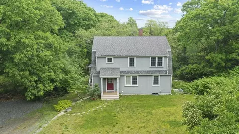 41 Crafts Rd, Gloucester, MA 01930