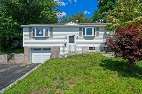 416 Waverley Oaks Rd, Waltham, MA 02452
