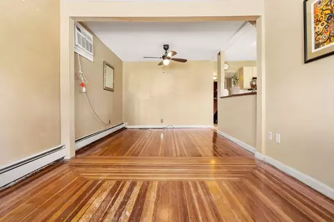 9 Lothrop St, Saugus, MA 01906 photo 6
