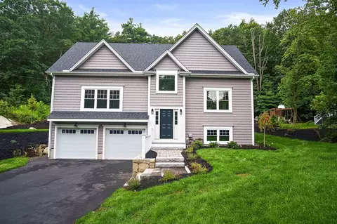 163 Parkerville Rd, Southborough, MA 01772