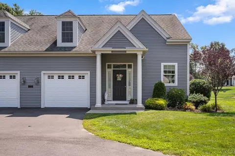 359 Main St #23B, Easthampton, MA 01027