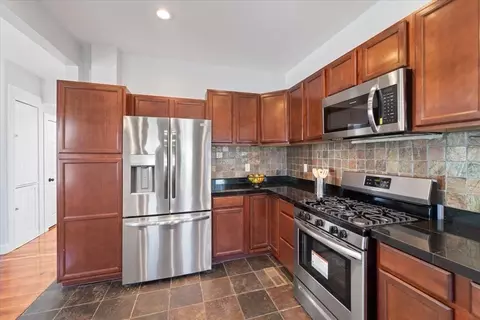 59 Garfield St, Fall River, MA 02721 photo 9