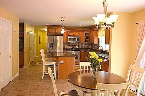 9 Sarahbeth Ln, Wareham, MA 02571 photo 7