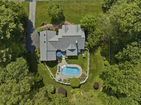 106 Tearall Rd, Raynham, MA 02767 photo 32