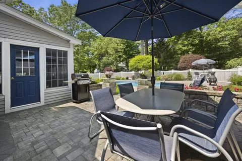 106 Tearall Rd, Raynham, MA 02767 photo 33