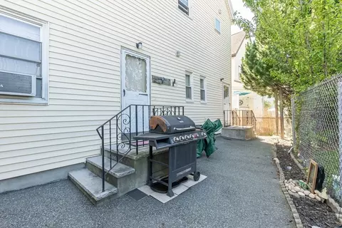 12-14 Bailey St, Everett, MA 02149 photo 39
