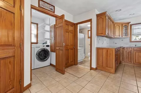 12-14 Bailey St, Everett, MA 02149 photo 4