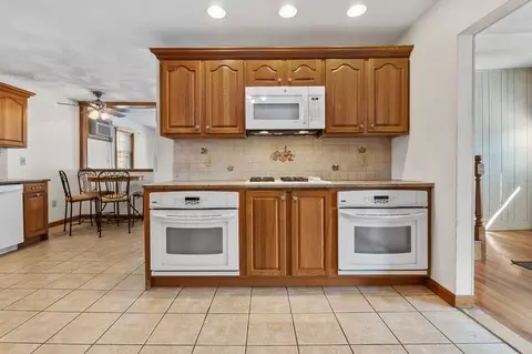 12-14 Bailey St, Everett, MA 02149 photo 5