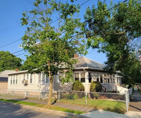 24 Curtis Ave, Quincy, MA 02169