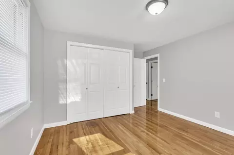 172 Garvey Dr, Springfield, MA 01109 photo 14