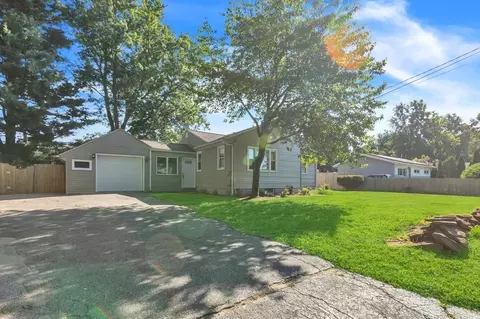 172 Garvey Dr, Springfield, MA 01109 photo 24