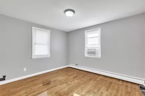 172 Garvey Dr, Springfield, MA 01109 photo 11