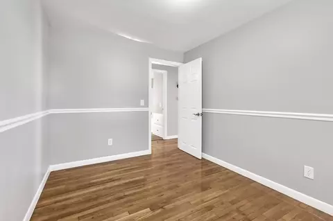 172 Garvey Dr, Springfield, MA 01109 photo 16