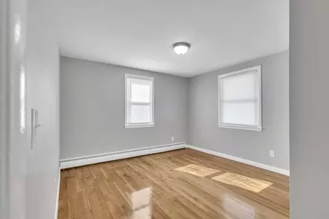 172 Garvey Dr, Springfield, MA 01109 photo 13