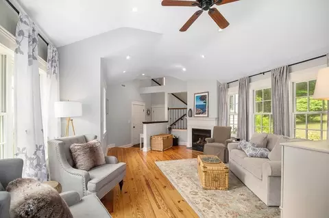 45 Rock Maple Ave, Hamilton, MA 01982 photo 5