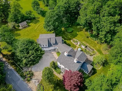 45 Rock Maple Ave, Hamilton, MA 01982 photo 3