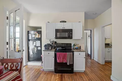 16 Westminster St, Worcester, MA 01605 photo 8
