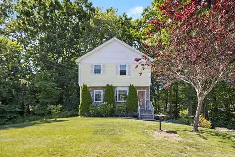 18 New Hampshire Rd, Wilmington, MA 01887