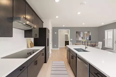 2 Winslow Ln #101, Grafton, MA 01536