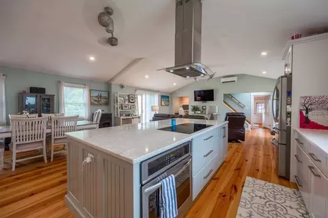 182 Dogwood, Fairhaven, MA 02719