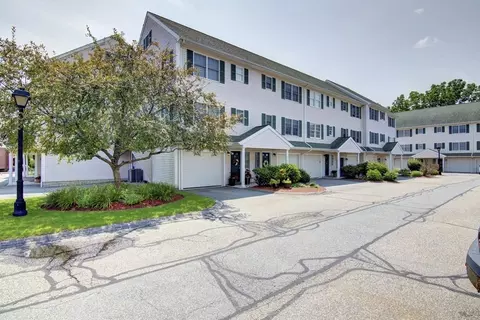 252 Albion St #17, Wakefield, MA 01880