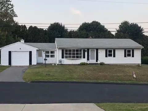 94 Folsom Ave, Somerset, MA 02726