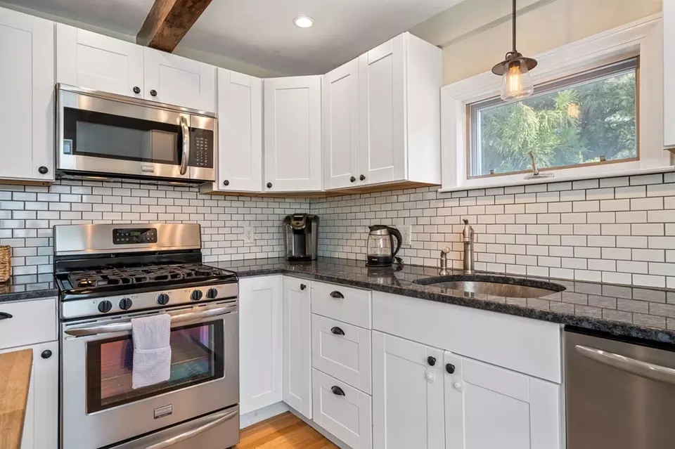  36 Clyde St #36, Somerville, MA 02145 photo 2