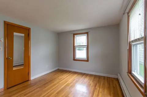 22 Glencoe St, Springfield, MA 01104 photo 19