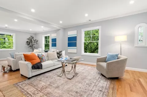 30 Naples Rd #2, Brookline, MA 02446 photo 2