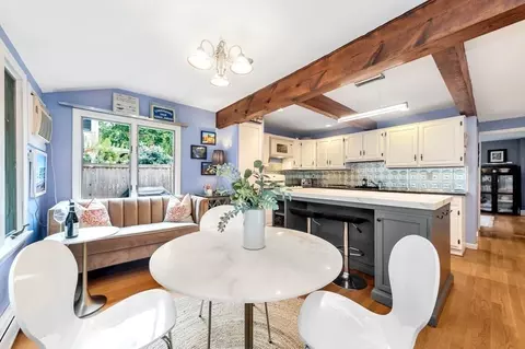 16 Brattle Pl, Arlington, MA 02474