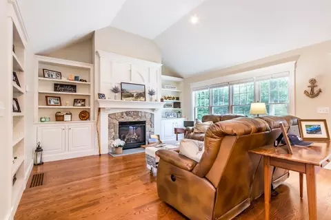 7 Spring Brook Ln, Barnstable, MA 02635 photo 11