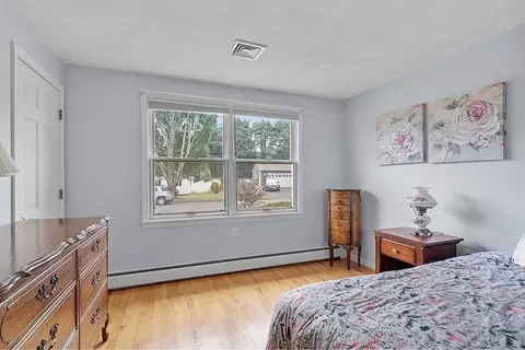 5 Locksley Rd, Danvers, MA 01923 photo 26