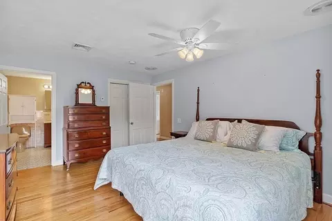 5 Locksley Rd, Danvers, MA 01923 photo 21