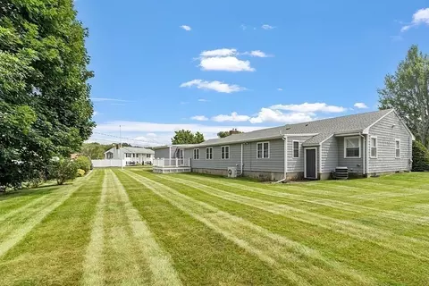 5 Locksley Rd, Danvers, MA 01923 photo 4
