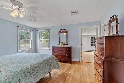 5 Locksley Rd, Danvers, MA 01923 photo 22