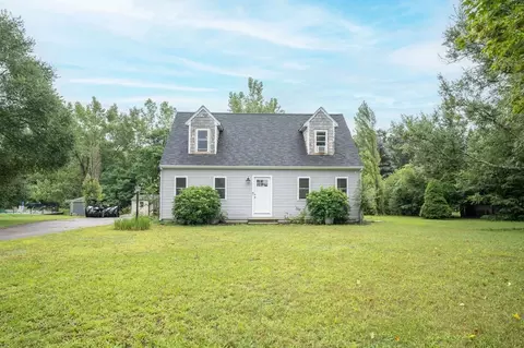 23 Rocco Dr, Blackstone, MA 01504