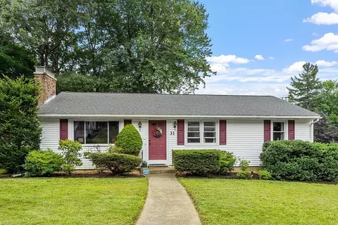 31 Juniper Ln, Rutland, MA 01543
