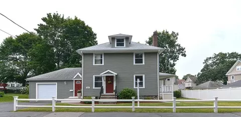 26 Summit Ave, Norwood, MA 02062